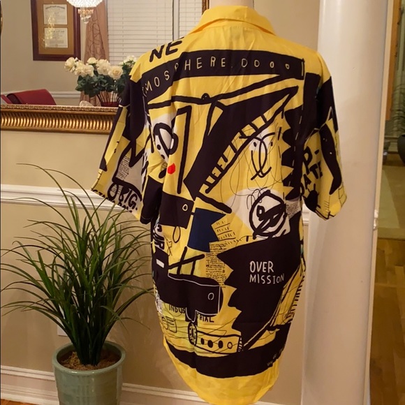 Fun Oversized Shirt - Picture 4 of 4